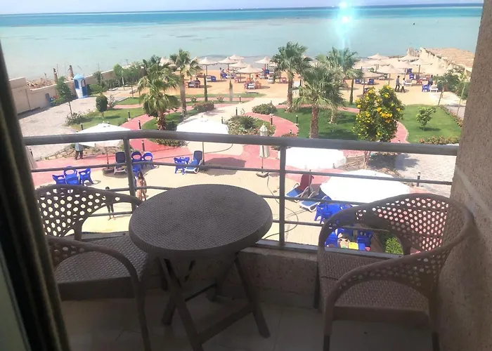 Sea Front شقة